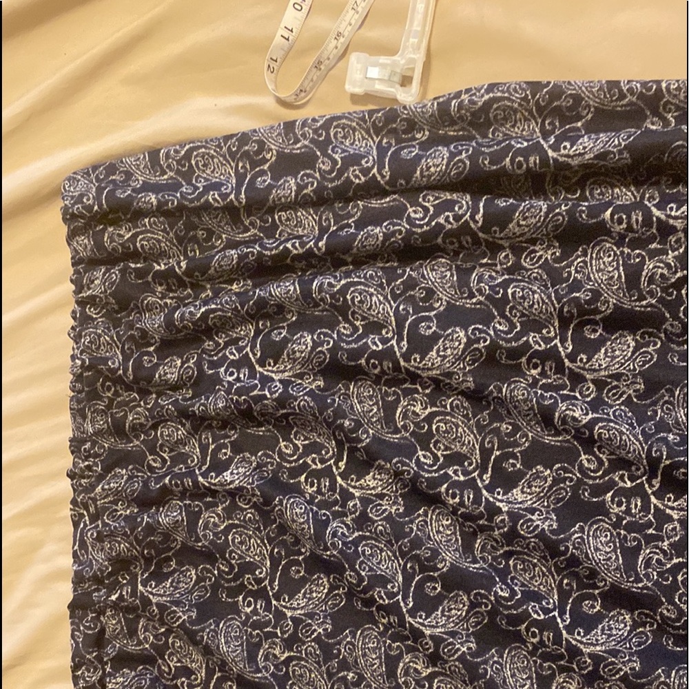 Skirt - Picture 2 of 4